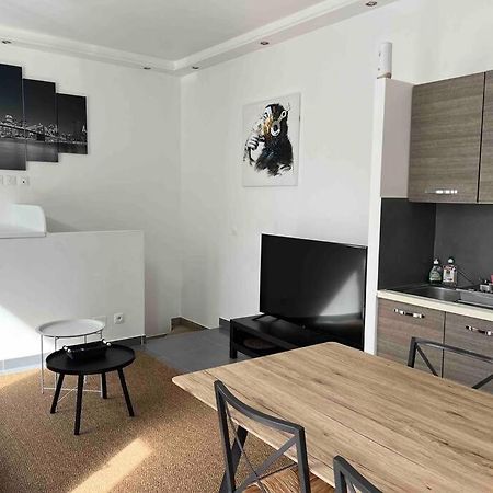 Le Luxembourg Apartman Villeurbanne Kültér fotó